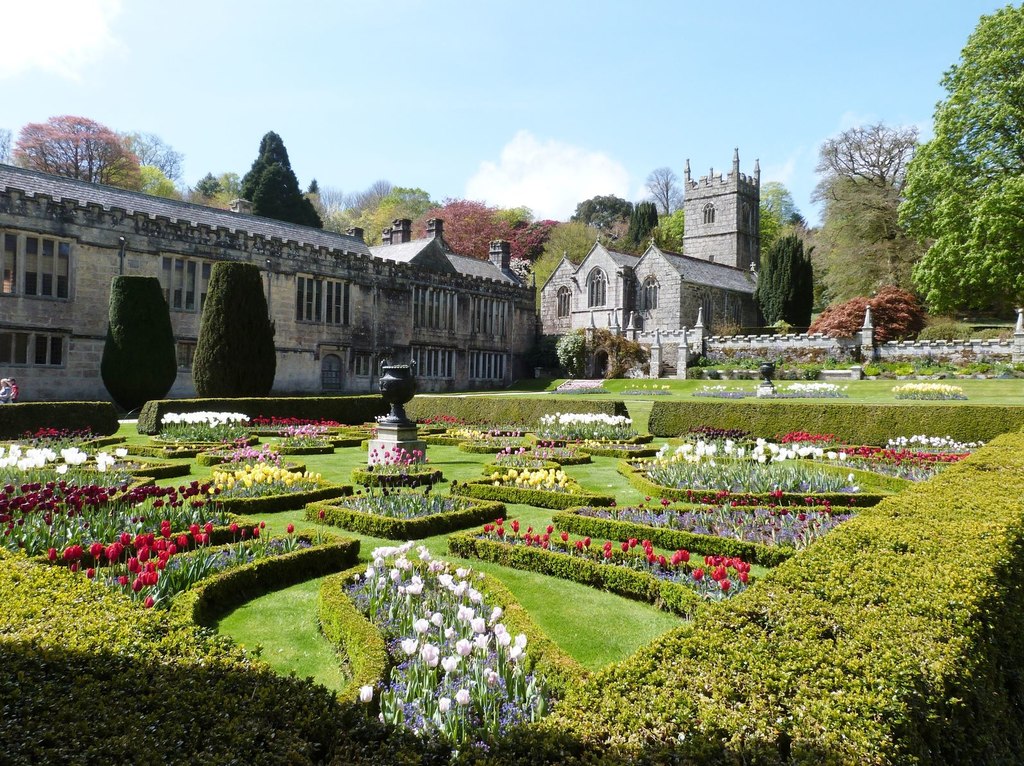 Lanhydrock Spring Garden day out Cornwall