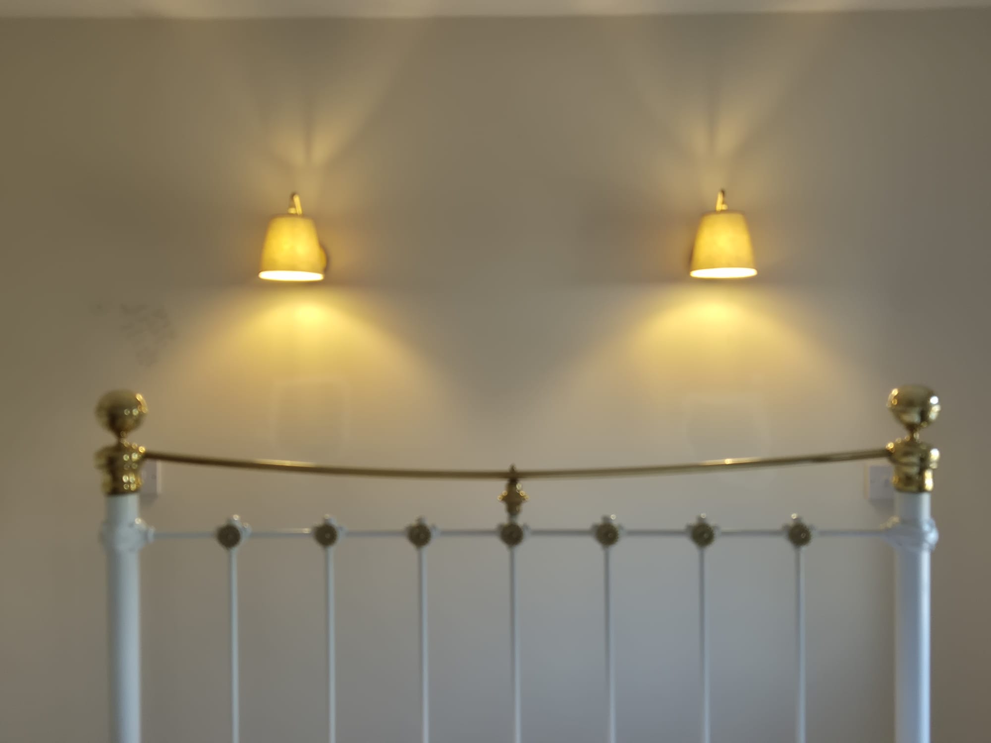 Luxury cottages in Cornwall for families, couples, dog friendly, with pool and horse riding close to the coast 